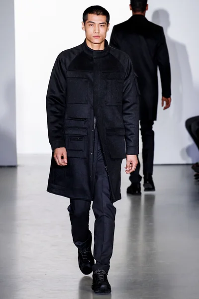 Look 15